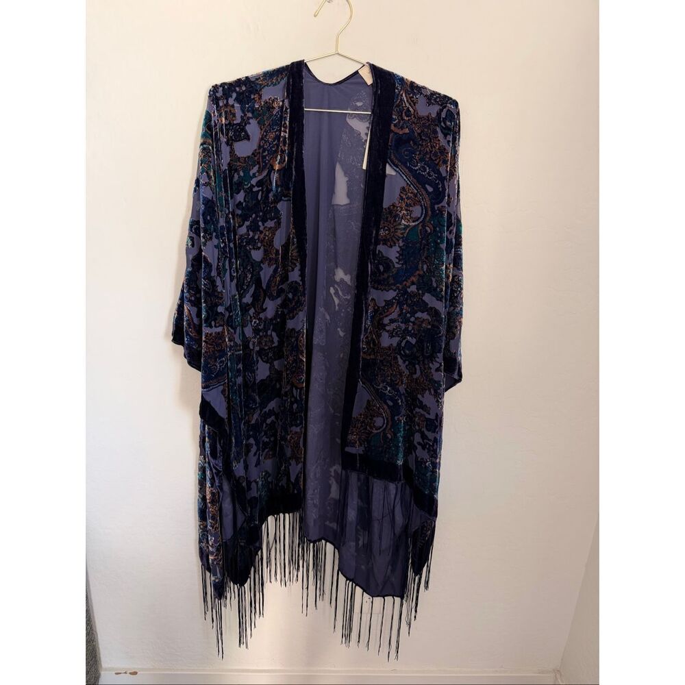 La Bellum By Hillary Scott Velvet Bohemian Fringe Western Kimono One Size NWT